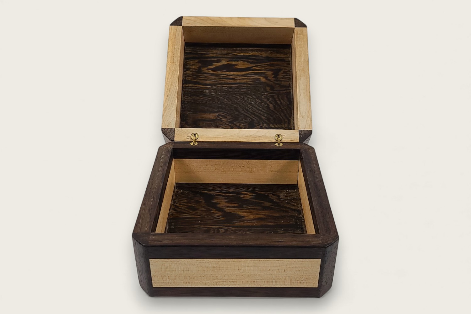 Maple & Wenge Keepsake Box (#390) with light maple edge grain, square shape, and smooth tung oil finish.